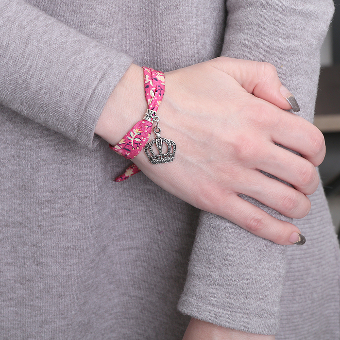 Браслет ассорти "Любовь" корона, цвет розовый в чернёном серебре