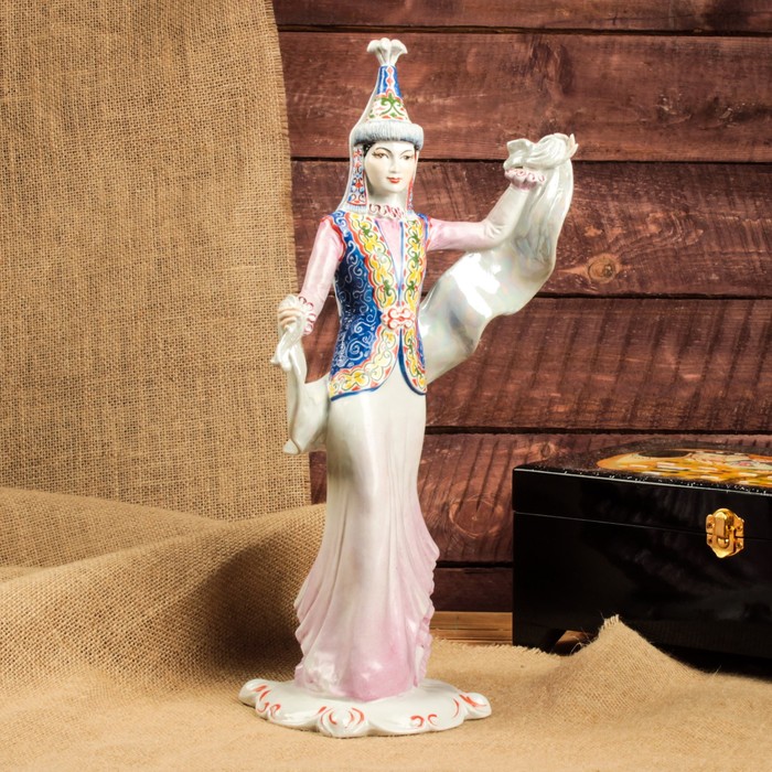 Статуэтка "Балкадиша" фарфор, ручная работа