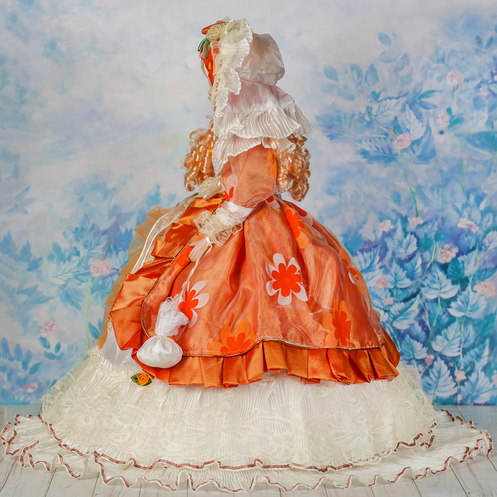 Кукла зонтик коллекционная керамика "Селена в розово-персиковом платье" 55 см