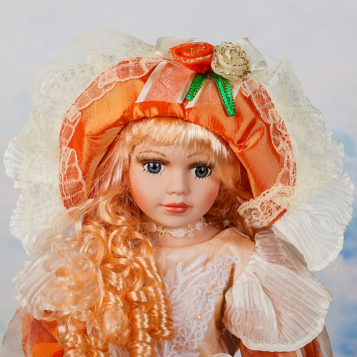 Кукла зонтик коллекционная керамика "Селена в розово-персиковом платье" 55 см