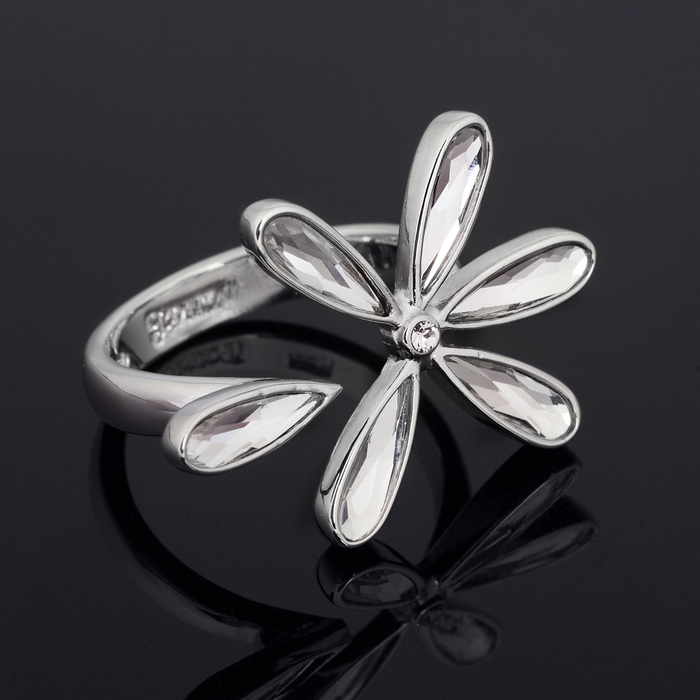 Кольцо "Инканто", цвет белый в серебре, размер 19