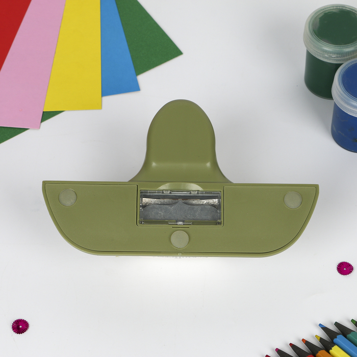 Фигурный дырокол для края