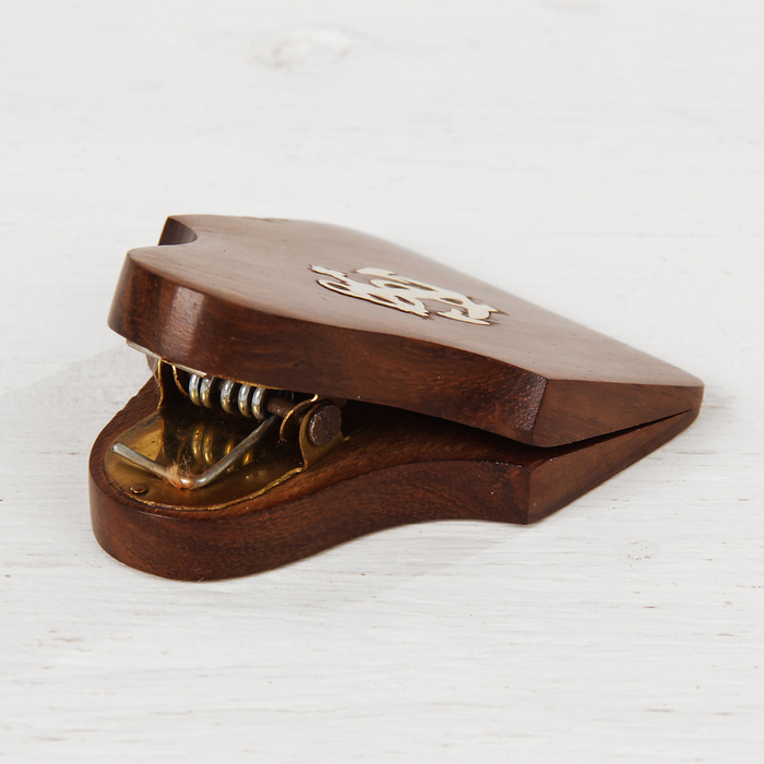 Визитница дерево "Восторг" 8х6,5х3,5 см