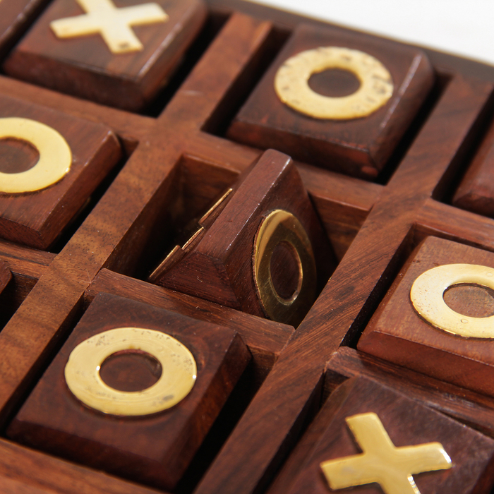 Игра дерево "Крестики-нолики" 13,5х13,5х3,5 см