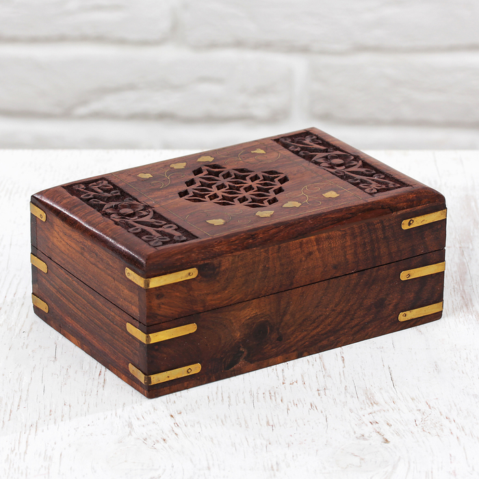 Шкатулка дерево "Резной цветок" 15х10х6 см