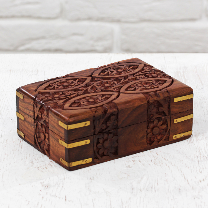 Шкатулка дерево "Тёмные глаза" 15х10х6 см