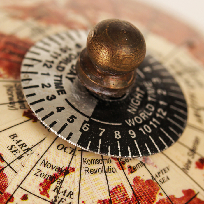 Сувенир глобус "Пустыня" 12,5х12,5х21,5 см