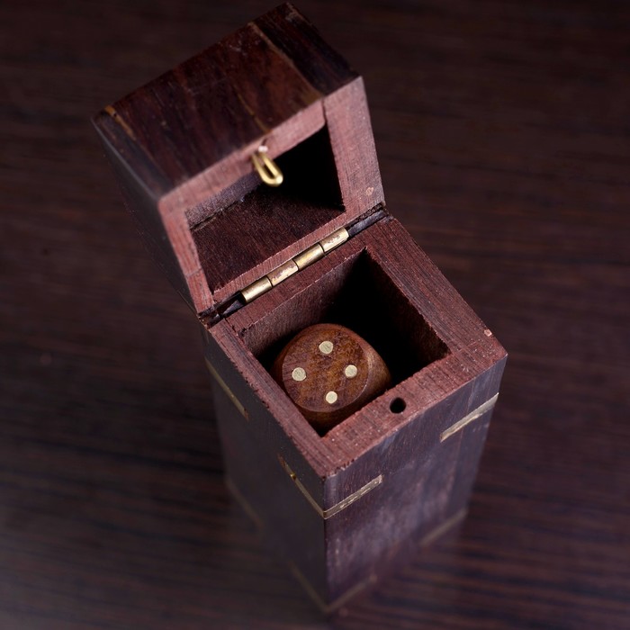 Настольная игра "Кубики" дерево 4х4х14 см