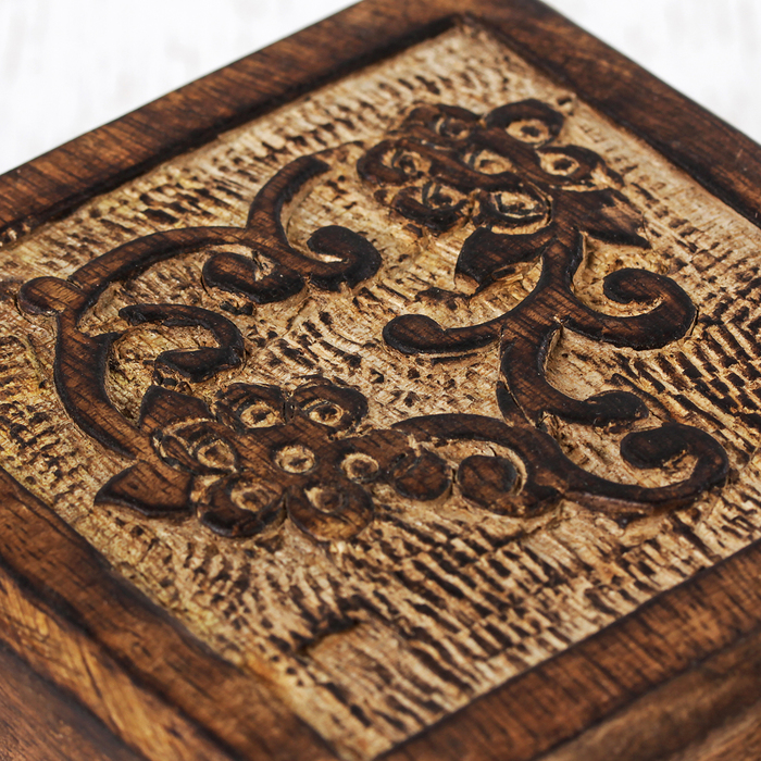 Шкатулка Индия "Сердце с цветами"