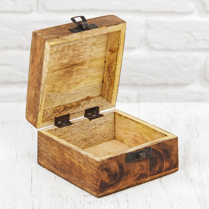 Шкатулка дерево "Сердечко" 10х10х6 см