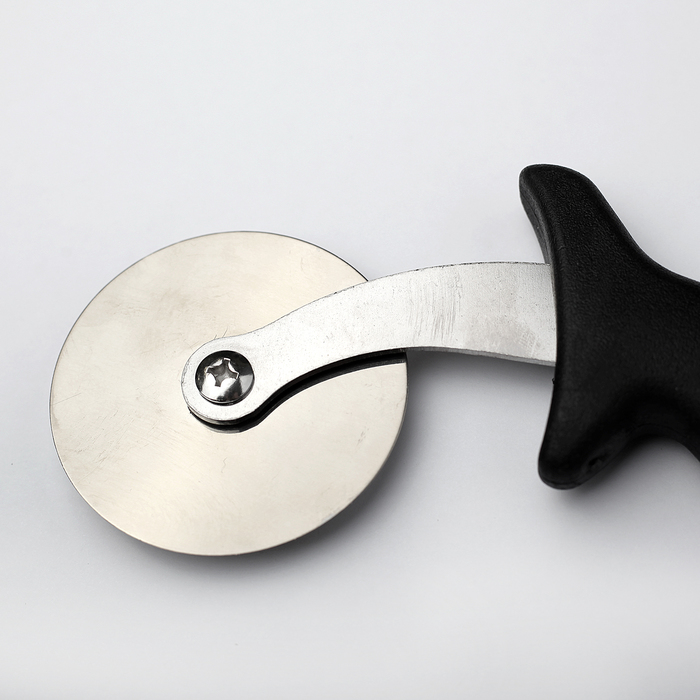 Нож для пиццы, диск 6,5 см