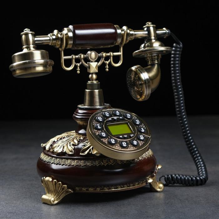 Ретро-телефон "Альсено", выложенный лаврами, 23 х 26 см