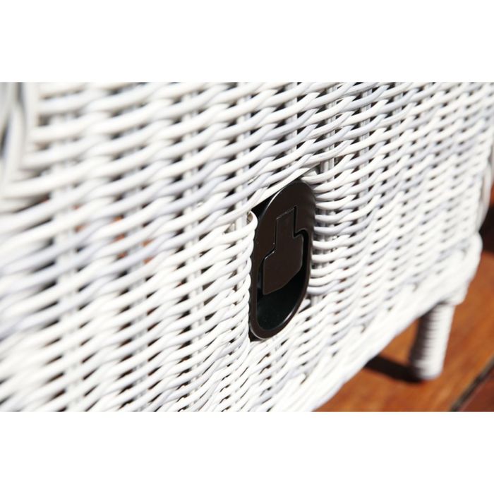 Регулируемое кресло из ротанга ВЕРОНА в комплекте с подушками