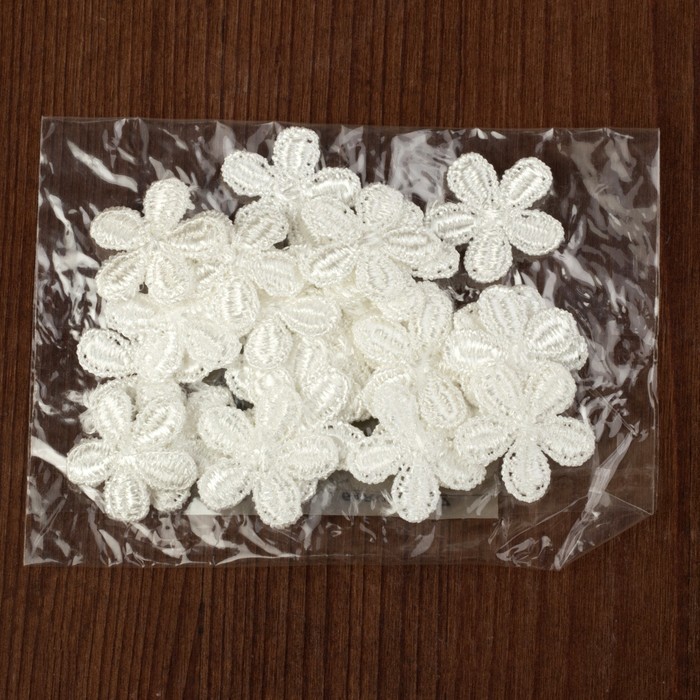 Вязаный элемент "Цветок", d= 2,5см, 25 шт, цвет белый