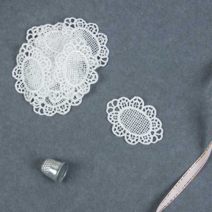 Вязаный элемент "Орнамент сетка", 5,3х4см, 10шт, цвет белый