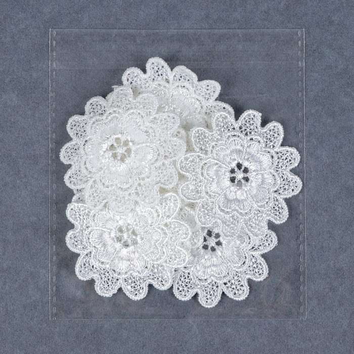 Вязаный элемент "Цветок", d= 5.5см, 10 шт, цвет белый