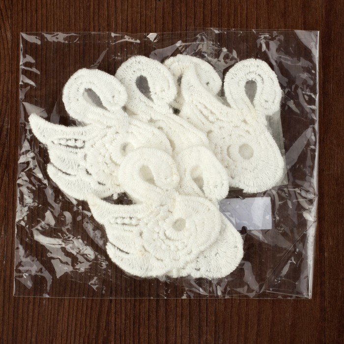 Вязаный элемент "Лебеди", 6х5,5см, 3 пары, цвет белый