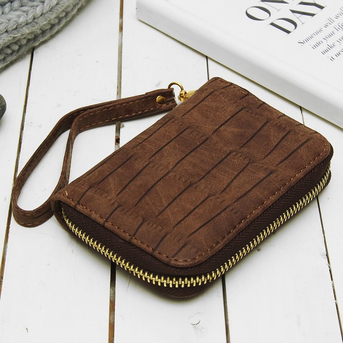 Кошелёк женский на молнии, 2 отдела, для карт, монет, с ручкой, цвет коричневый