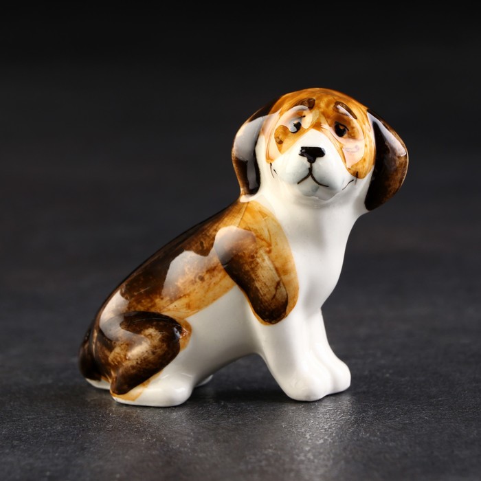 Статуэтка фарфоровая Бигль, 7 см далматинец стоит фарфоровая статуэтка собаки