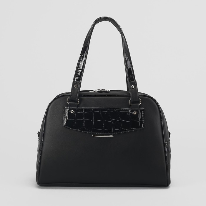 Сумка женская, 2 отдела на молниях, наружный карман, регулируемый ремень, крокодил чёрный