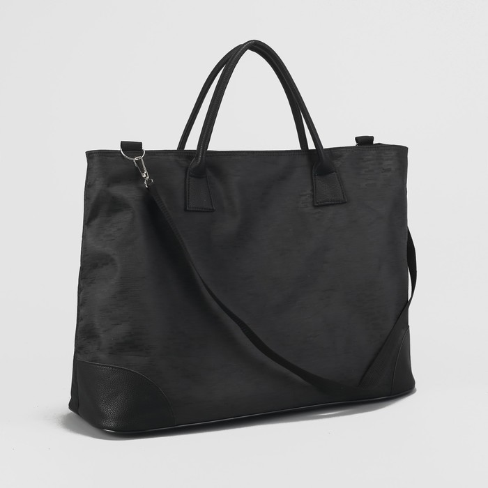 Сумка дорожная, отдел на молнии, наружный карман, регулируемый ремень, цвет чёрный