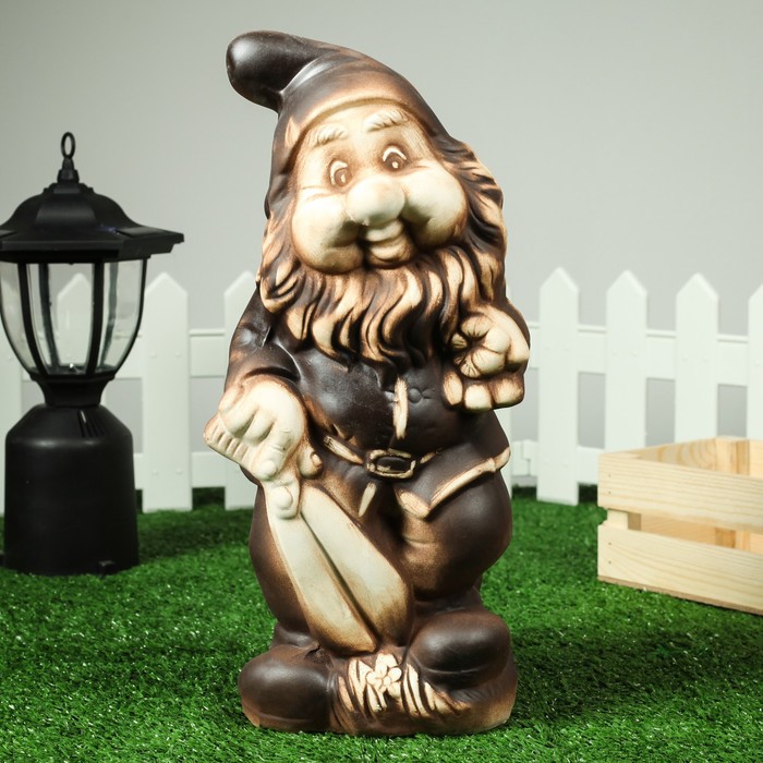 Садовая фигура "Гном с ножницами"