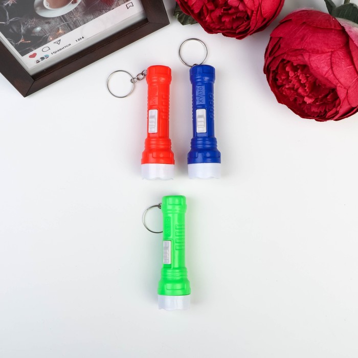 Фонарик свет на кольце "Световой поток" МИКС 8х2х2 см