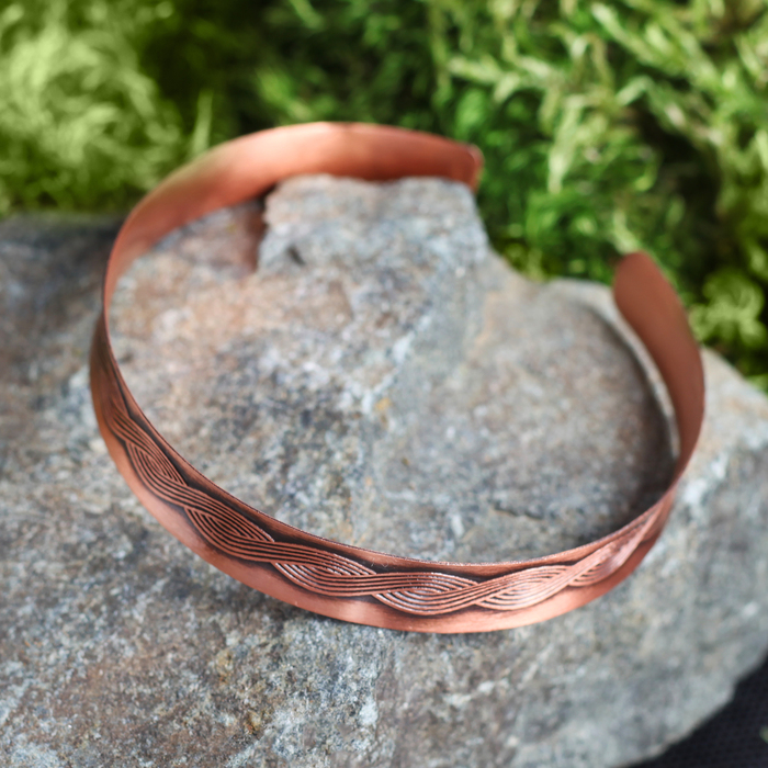 Браслет вогнутый «Северное море» H 10 мм, D 55-75 мм медь