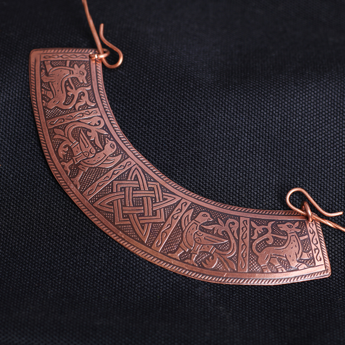 Гривна «Звезда Сварога» H 28 мм L 125 mm медь