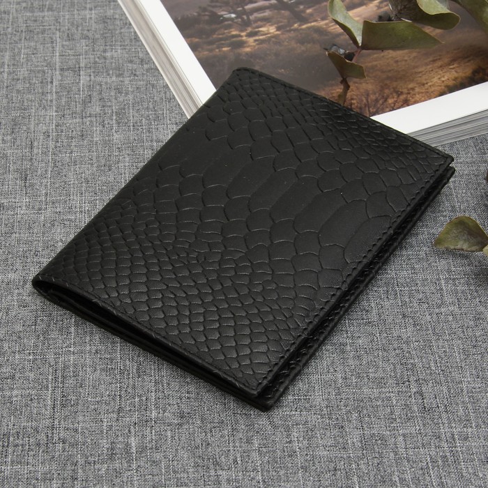 Обложка для автодокументов и паспорта, 5 карманов для карт, питон, цвет чёрный