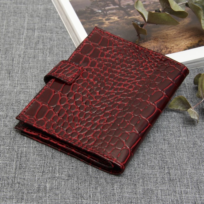 Обложка для автодокументов и паспорта, с хлястиком, крокодил, цвет винный