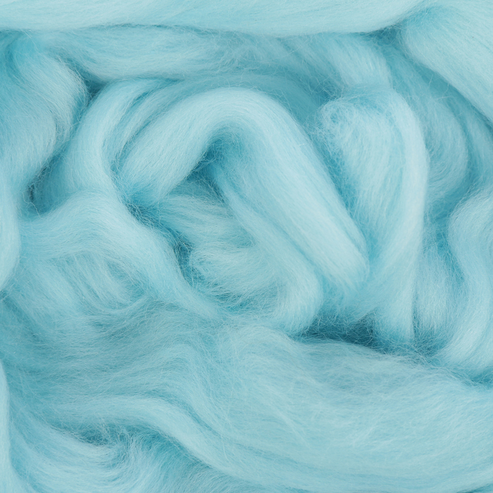 Гребенная лента 100% шерсть аргентинский меринос 50гр (0276, бледно- голубой)