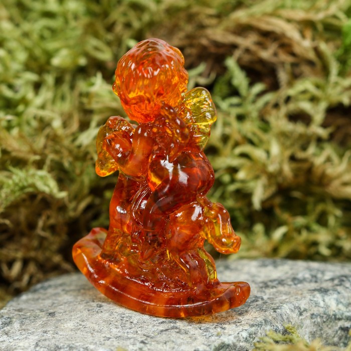 Сувенир "Ангел на лошадке", 5-6 см, янтарный