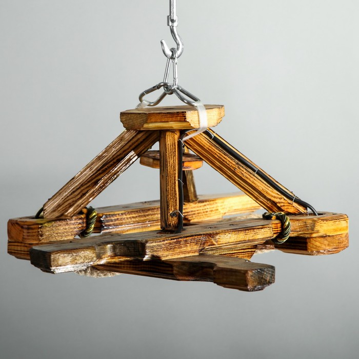 Люстра деревянная "Ромб", 4 лампы, 72х45 см
