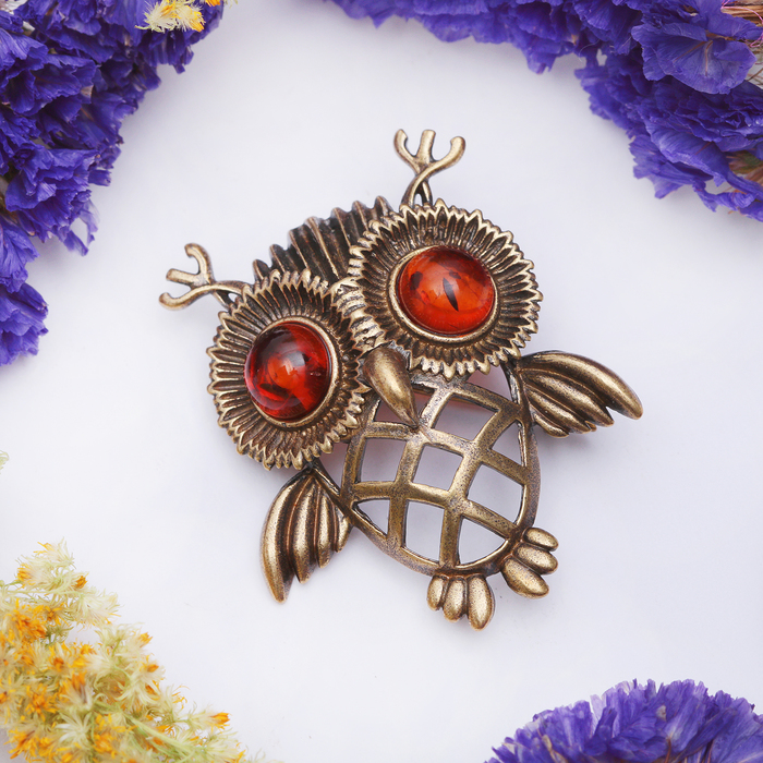 Брошь "Янтарь" сова полярная, цвет коричневый в бронзе