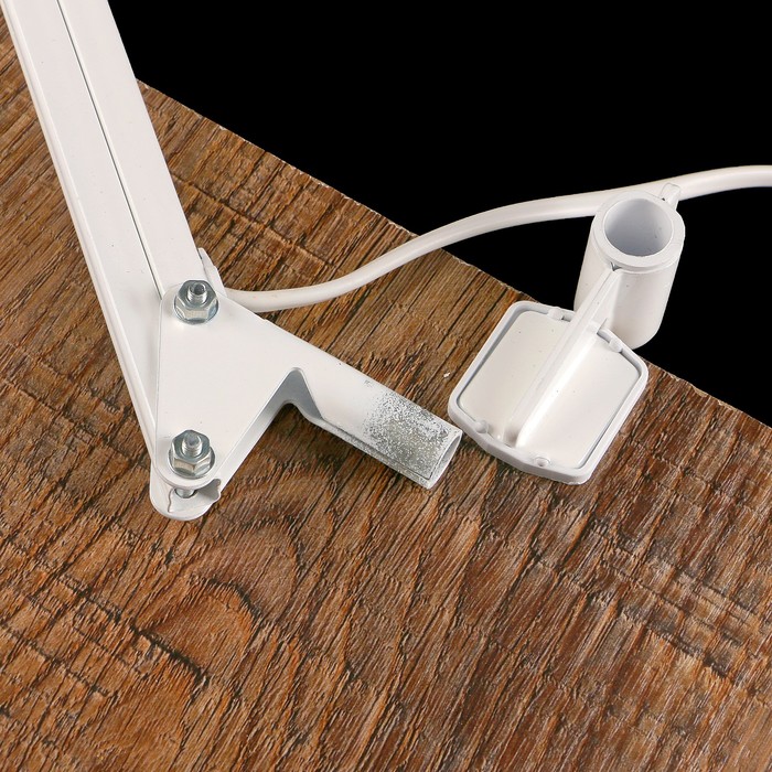 Фитосветильник светодиодный «Дельта П-С32Ф», на металлической струбцине, 12Вт, 220 В, 50 Гц, белый