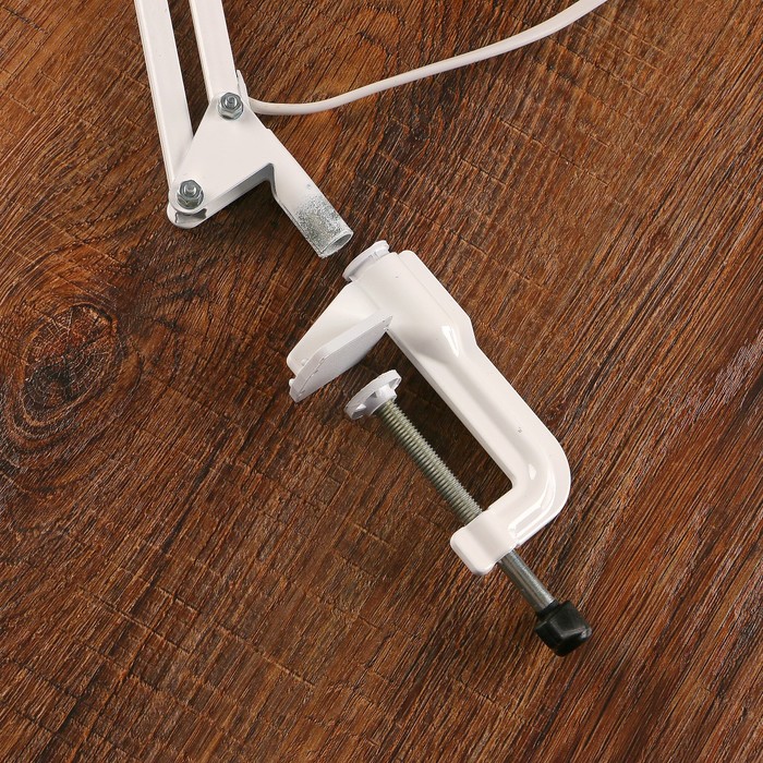 Фитосветильник светодиодный «Дельта П-С32Ф», на металлической струбцине, 12Вт, 220 В, 50 Гц, белый