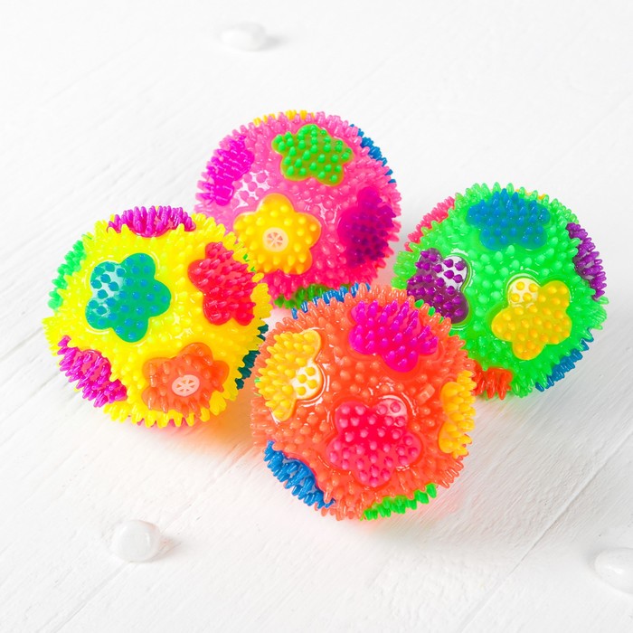 Мяч световой "Цветочки" с пищалкой, цвета МИКС