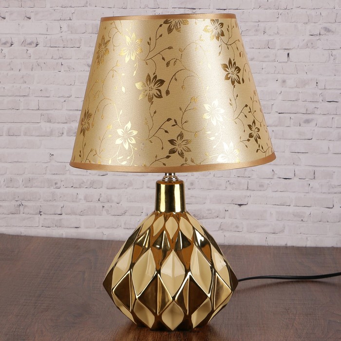 Лампа настольная керамика Е14 40Вт 220В "Ромбы" белая 38х25х25 см