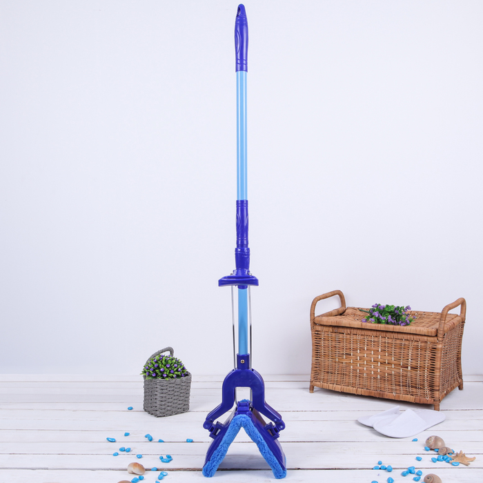 Швабра плоская со складным отжимом, телескопическая окрашенная ручка 33х10х102(130) см