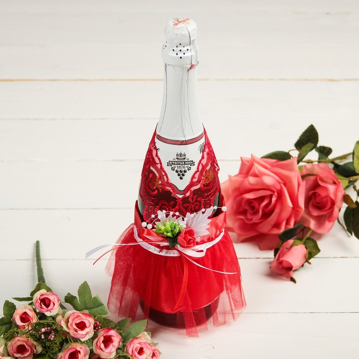 Одежда на бутылку "Вид 2", красный