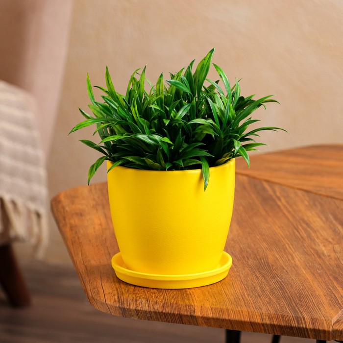 Цветочный горшок "Осень" 1,0 л глянец желтый лак