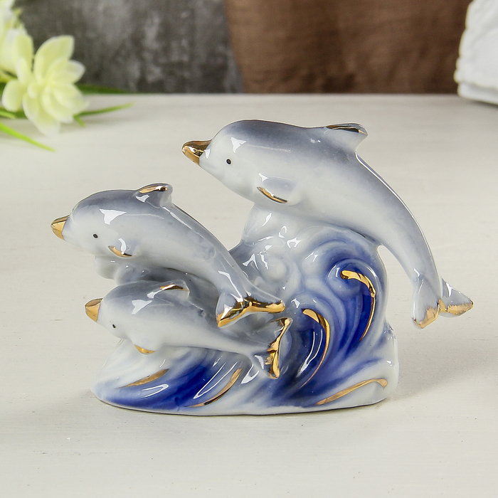 Сувенир керамика "Игры дельфинов" голубые 7,5х10,5х3 см