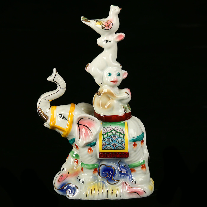 Нэцкэ керамика "Пирамида: слон, обезьяна, заяц и птица" 20,5х12х7 см