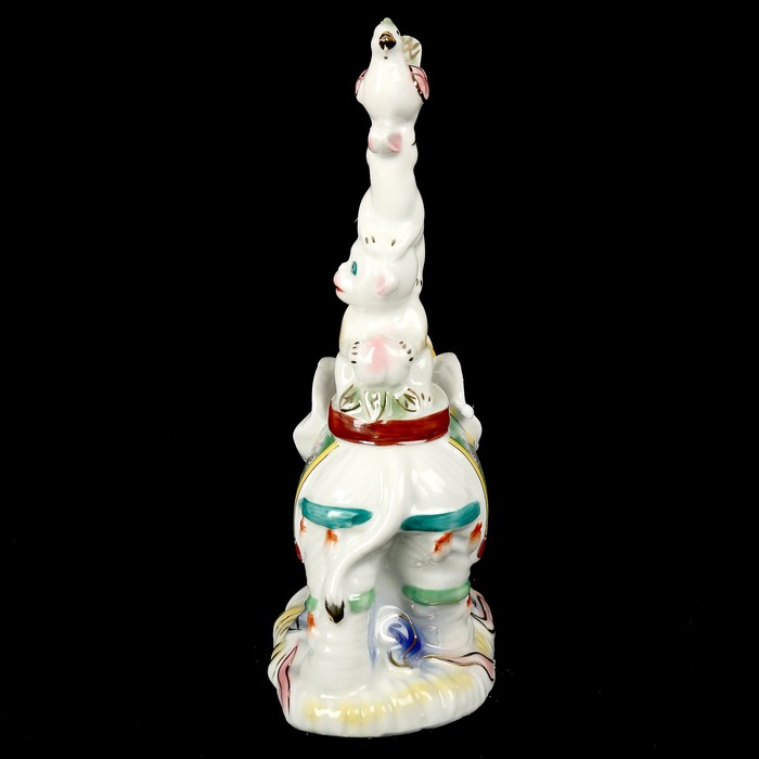 Нэцкэ керамика "Пирамида: слон, обезьяна, заяц и птица" 20,5х12х7 см