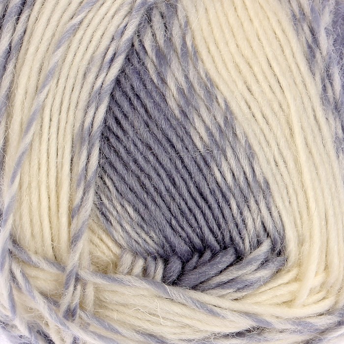 Пряжа "Adelia Bella" 67% шерсть, 33% полиэстер 266м/100гр (13 серый-белый)