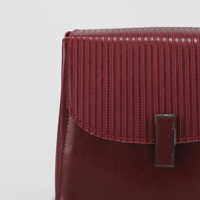 Сумка женская на молнии, 1 отдел с перегородкой, длинный ремень, наружный карман, цвет красный