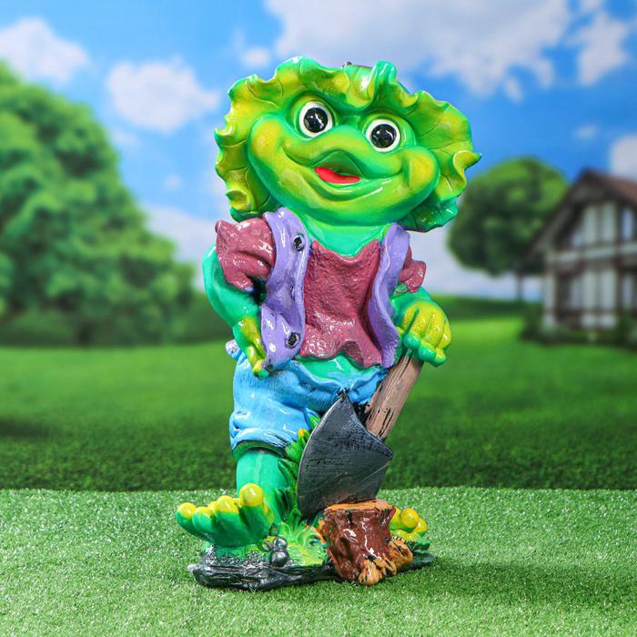 Садовая фигура "Лягушка с топором" 50 см
