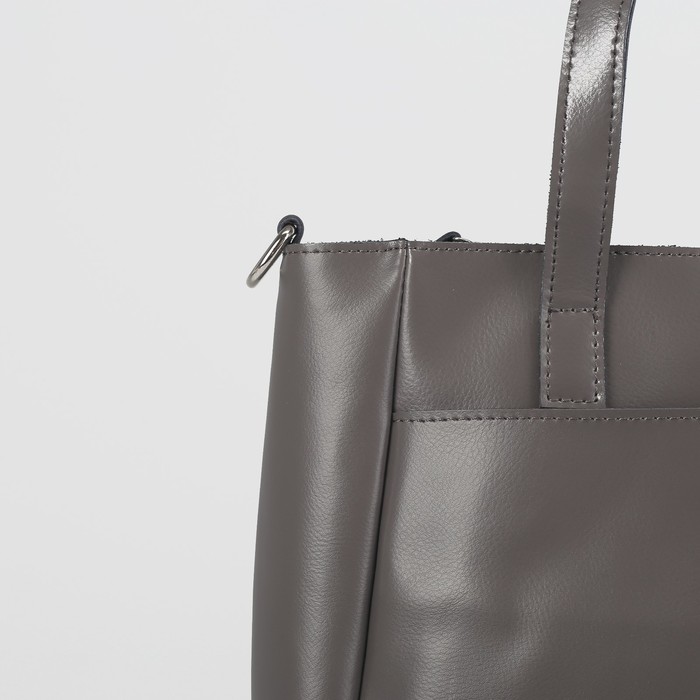 Сумка женская на молнии, 1 отдел с перегородкой, 3 наружных кармана, длинный ремень, цвет серый