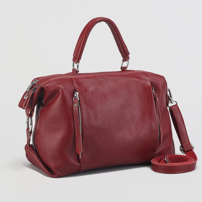 Сумка женская на молнии, 2 отдела, 3 наружных кармана, длинный ремень, цвет красный